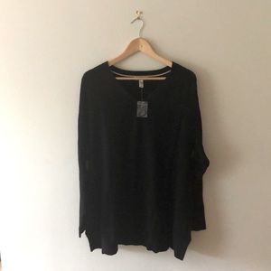 100% Cashmere Sweater, NWT v-neck